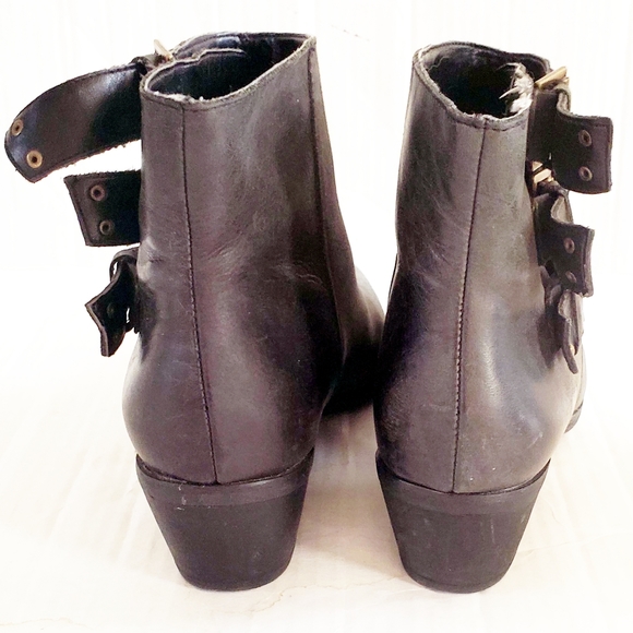 JOIE Leather Buckle Ankle Bootie Size 7 - Picture 3 of 6